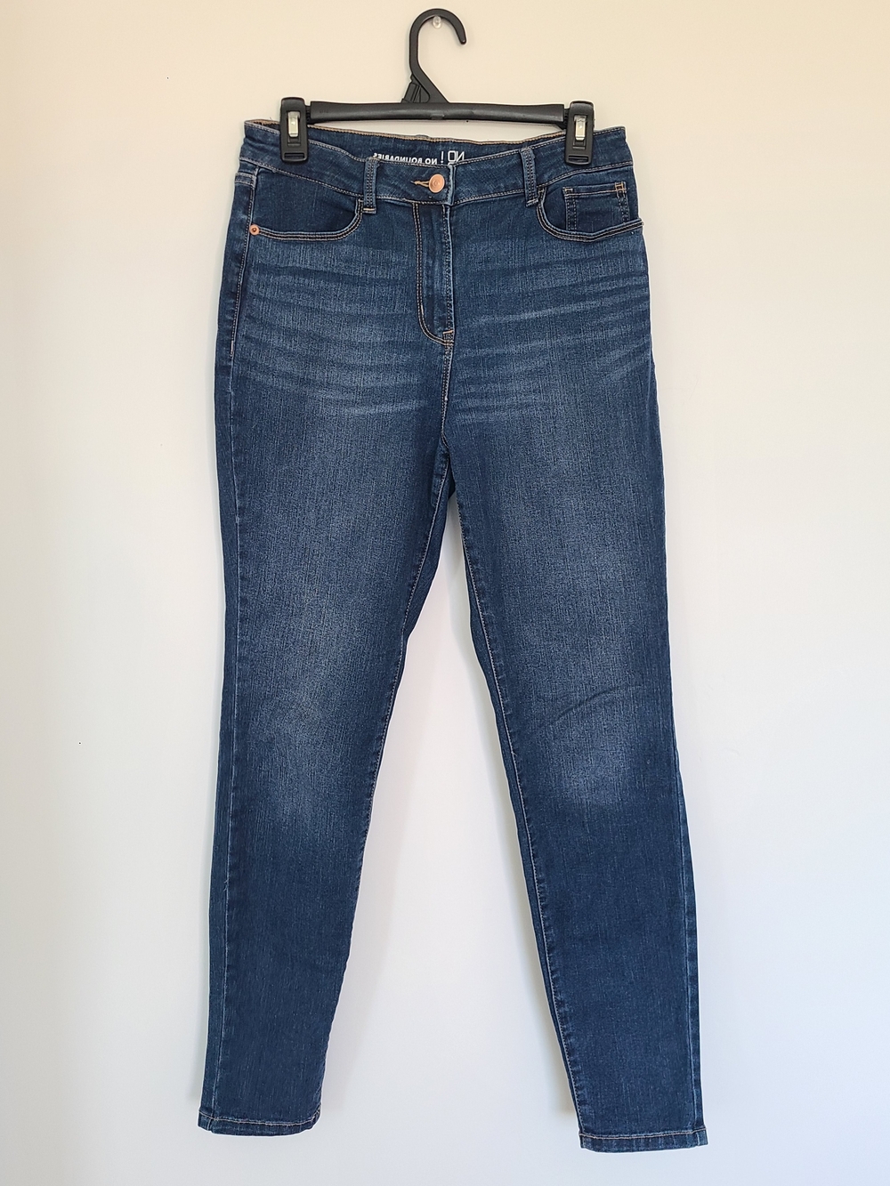 No Boundaries Women's Skinny Jeans - Dark Blue Wash
